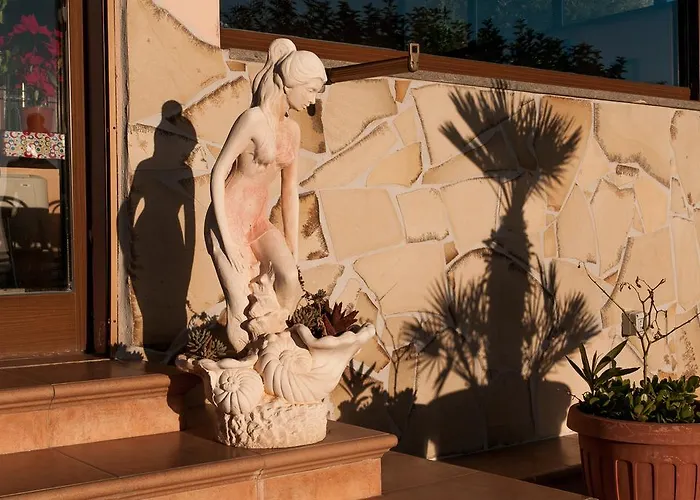 Nocleg ze śniadaniem L'orizzonte 3*